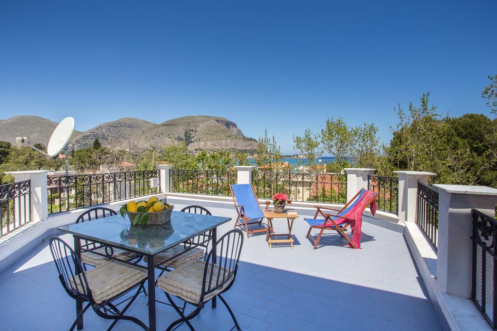 Appartamento La Torretta Mondello Δωμάτιο φωτογραφία