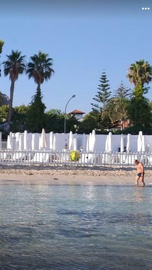 Appartamento La Torretta Mondello Εξωτερικό φωτογραφία